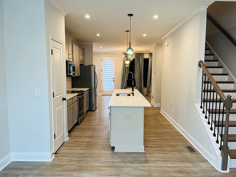 2635 Creekside Dr NW — Photo 14