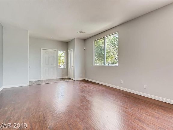 4th image of 9877 Oriole Crest Ct