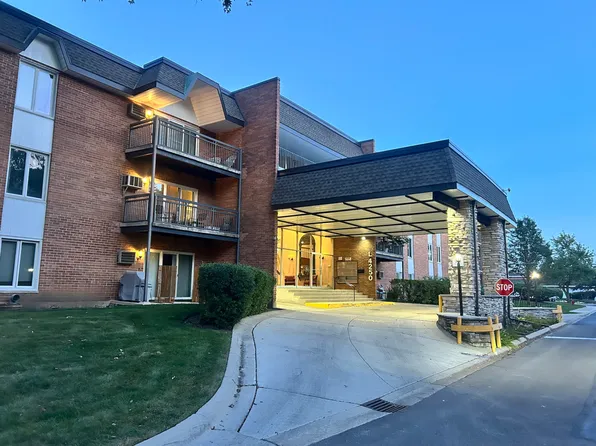 4250 Saratoga Ave APT L302, Downers Grove, IL 60515