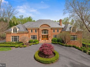 8632 Brook Rd, Mc Lean, VA 22102