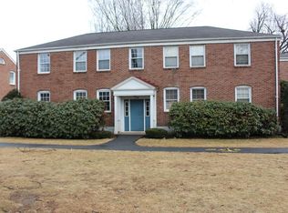 1554 Memorial Ave APT 1, West Springfield, MA 01089