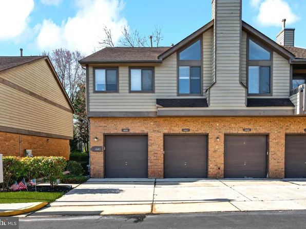 1807 Augusta Cir #1807, Mount Laurel, NJ 08054
