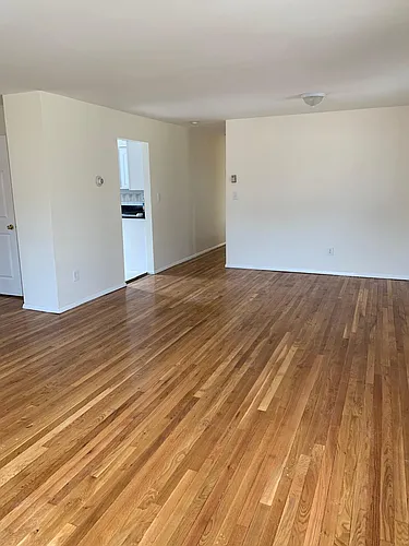 119 Jackson Ave Photo 1