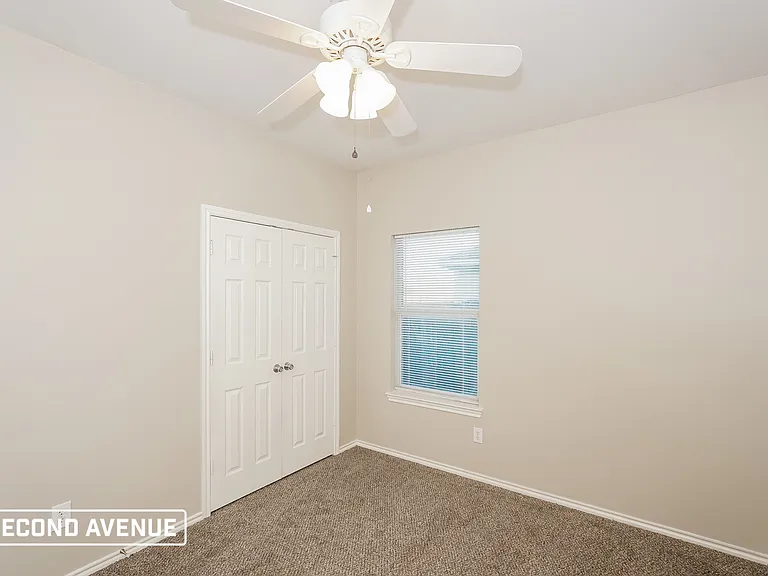 204 Freedom Trl — Photo 16