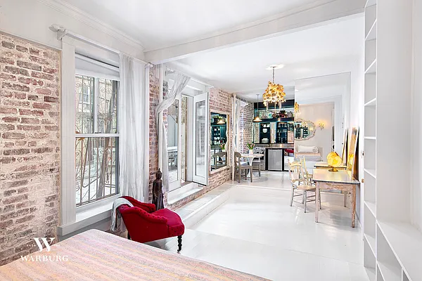 Rented by Warburg | media 5