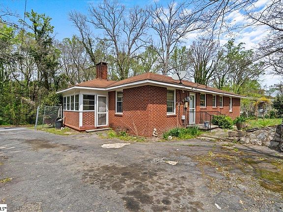 4th image of 509 Pennwood Dr