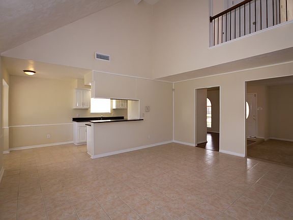 5th image of 11015 Sagevale Ln