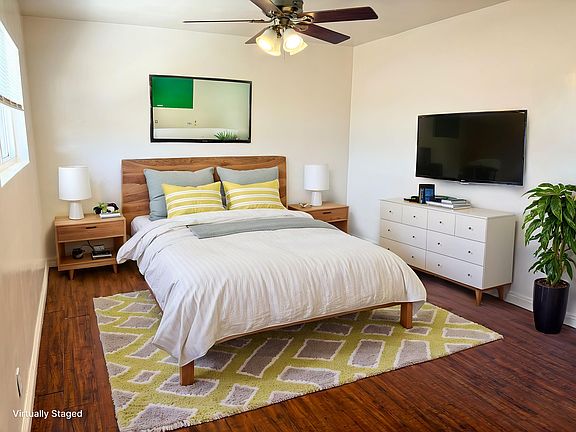 3rd image of 15501 Loukelton St #15505