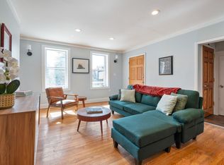 377 Congress, Troy, NY 12180