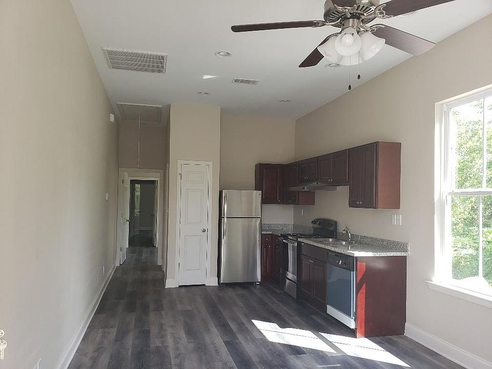 1st image of 3145 Piety St #3145