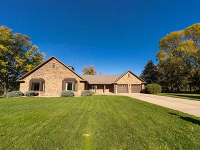 920 Highland Dr, Hastings, NE, 68901