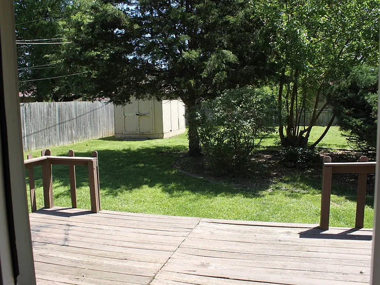 3258 S Elmira Ave — Photo 12