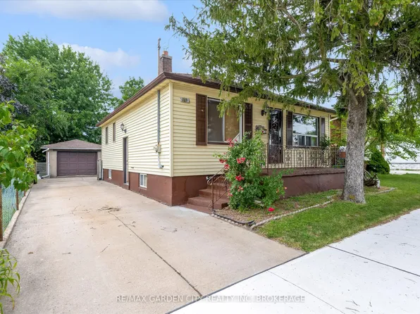 165 Pine St S, Thorold, ON L2V 3M5