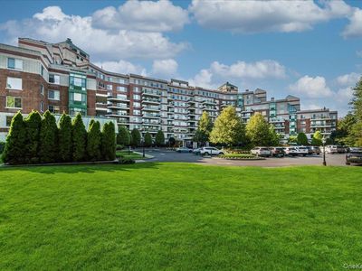 100 Hilton Avenue #907, Garden City, NY, 11530