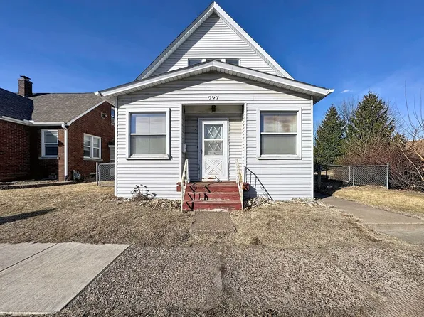 527 19th Ave, Moline, IL 61265