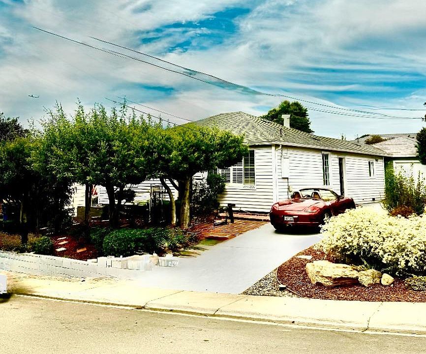 1st image of 140 De Soto Way