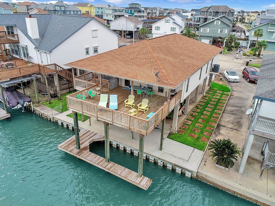1st image of 336 Admiral Cir