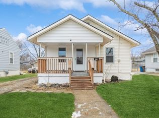 3111 Cambridge St, Des Moines, IA 50313
