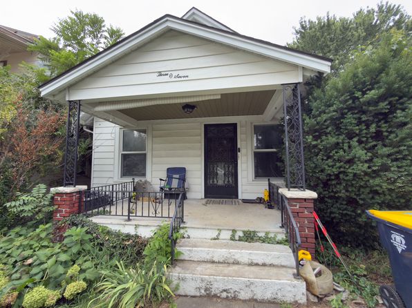 307 White Ave