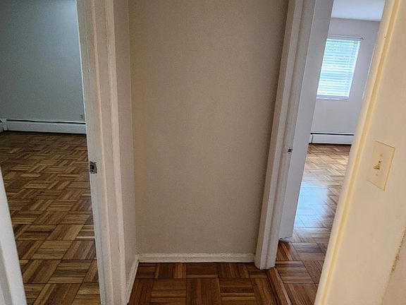 5th image of 16 Goslee Dr #18