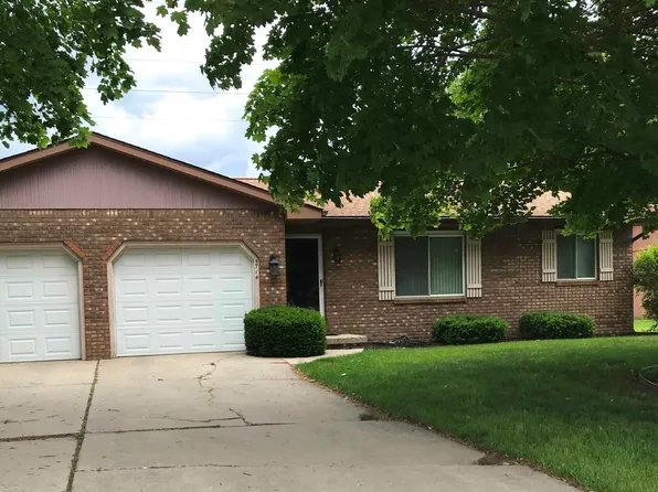 5714 Cathedral Dr, Saginaw, MI 48603