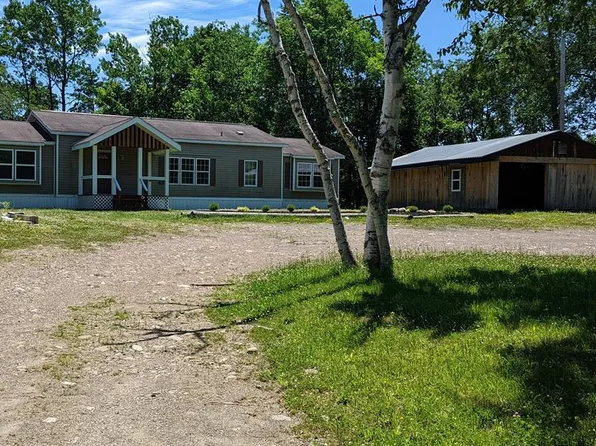 16 Spruce St, Blossburg, PA 16912