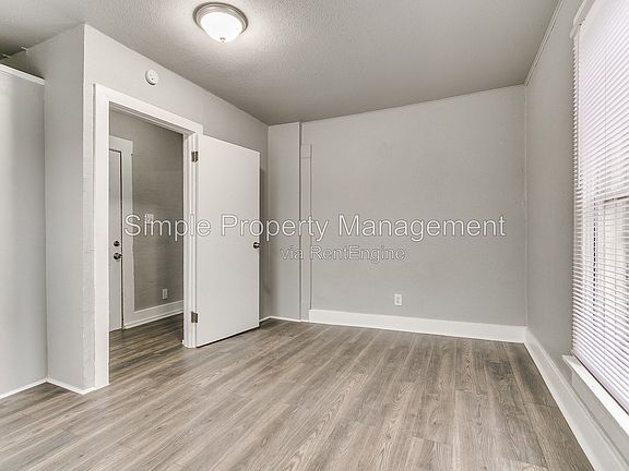 3rd image of 1728 NE Euclid St