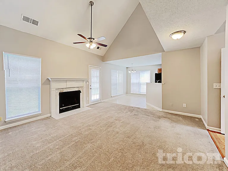 3651 Stonefield St — Photo 4