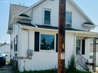 1610 Central St, Oshkosh, WI 54901