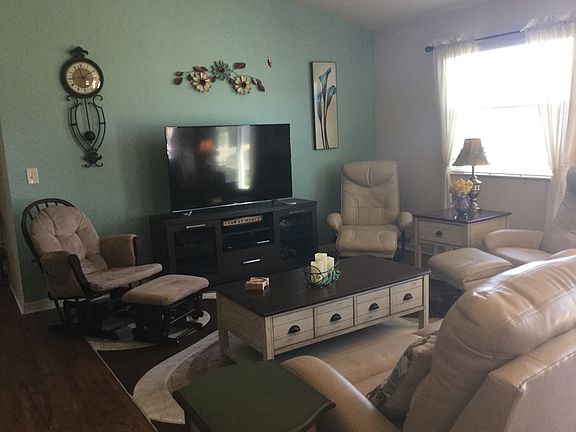 3rd image of 1408 Viola Ct