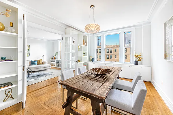 Sold by Compass | media 3