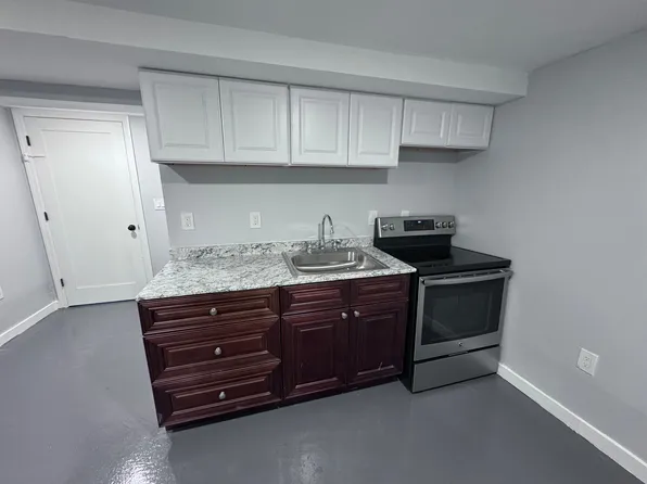 81 Bostwick Ave, Jersey City, NJ