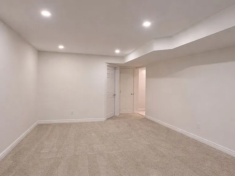 5 McIntosh Cres — Photo 23