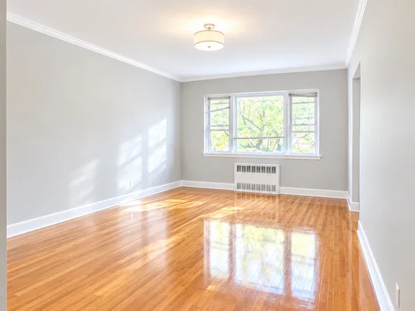 7220 Caldwell Ave #2, Maspeth, NY 11378