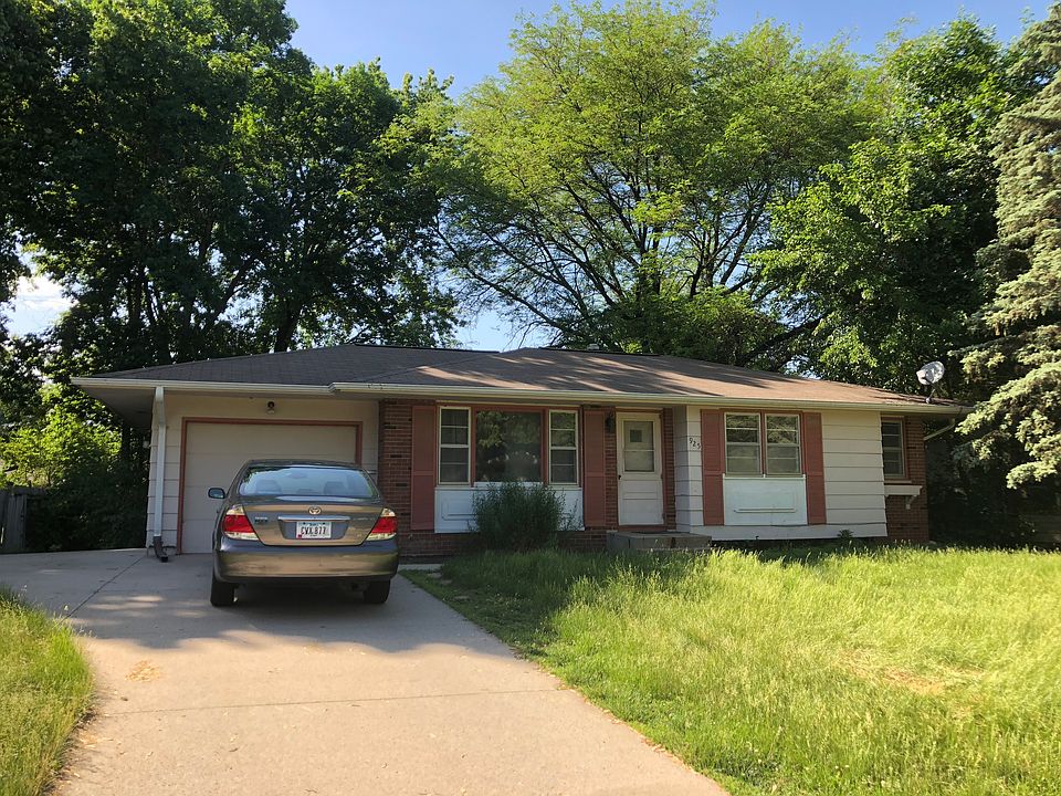 925 Arizona Front View