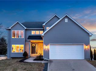 4536 Webster St, Ames, IA 50014