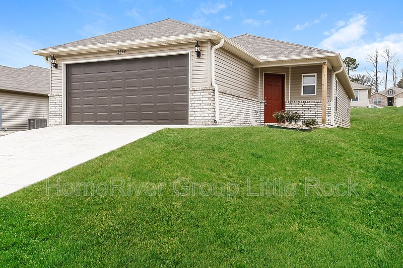 1st image of 2088 Dandelion Dr