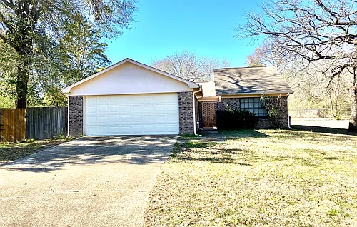 17080 Pennie Ln Photo 1