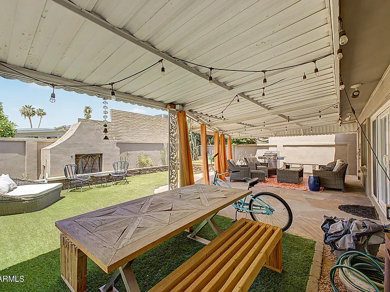 4718 N 77th Pl — Photo 19