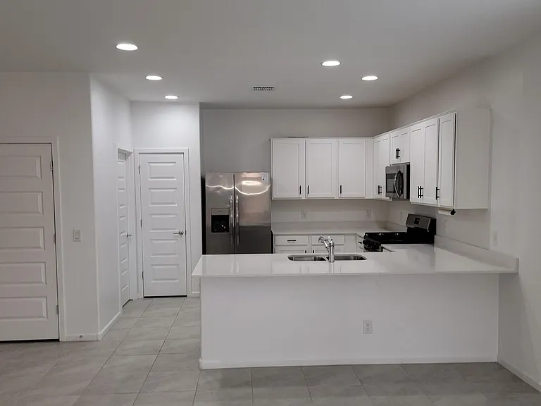 15588 W Williams St — Photo 6