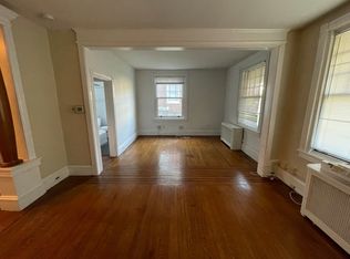 67 Owen Ave APT 1, Lansdowne, PA 19050