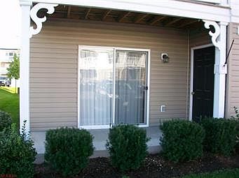 1st image of 9732 Crayford Rd #5C