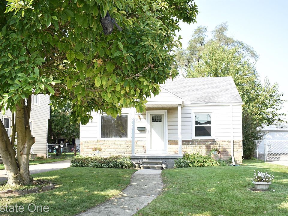 1st image of 1110 22nd St