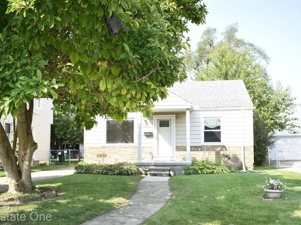 1110 22nd St, Wyandotte, MI 48192