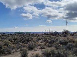 6200 Glitter Ln, Christmas Valley, OR 97641