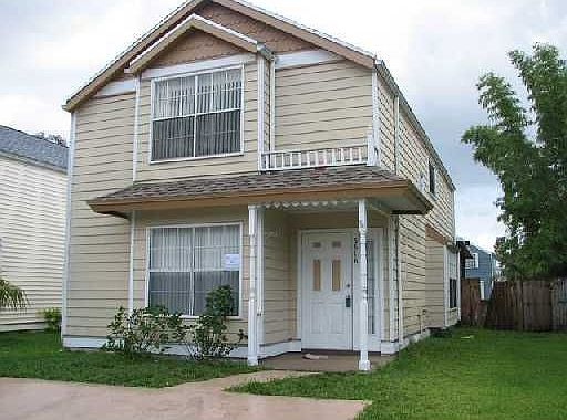 1st image of 5818 Dewberry Way