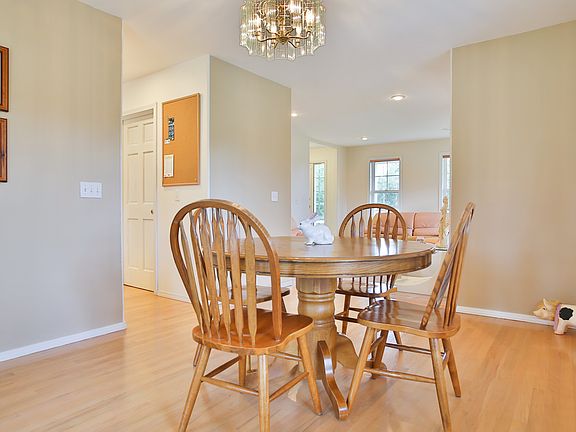 4th image of 5306 95th Ave NE