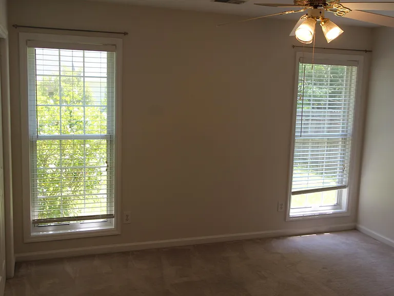 744 Ginglis Way — Photo 11