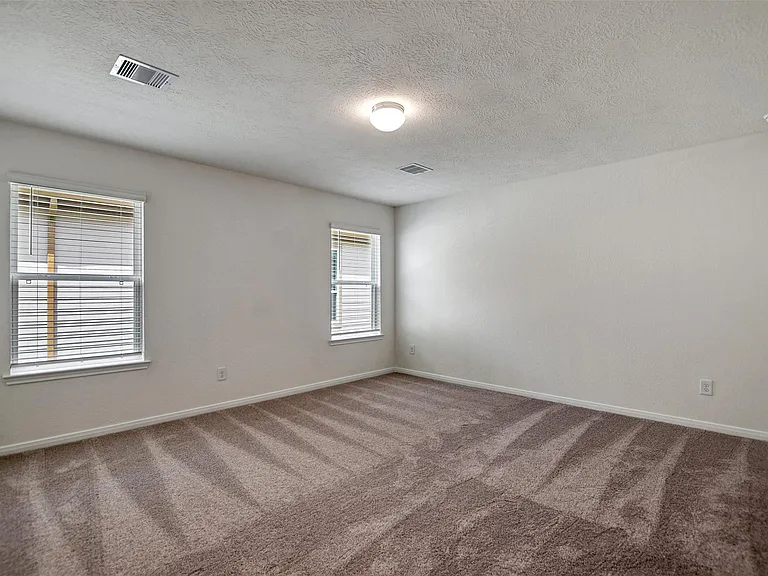 18214 Sessile Oak Dr — Photo 26