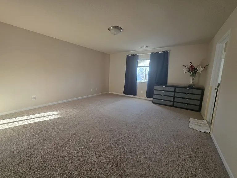 5028 NE 126th Ave — Photo 12